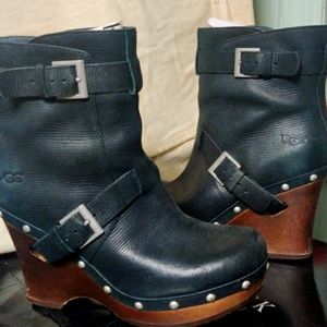 UGG Taryn Wedge boots